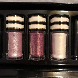 SOLD MAC Pigment Glitters